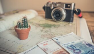 Comment économiser de l&rsquo;argent en voyageant : les astuces petit budget