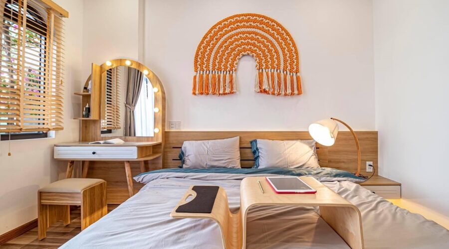 Pourquoi on se sent mieux dans un hôtel à la décoration moderne et épurée