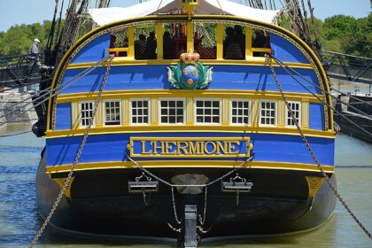 Quels bateaux peut-on visiter à Rochefort et dans la région ?