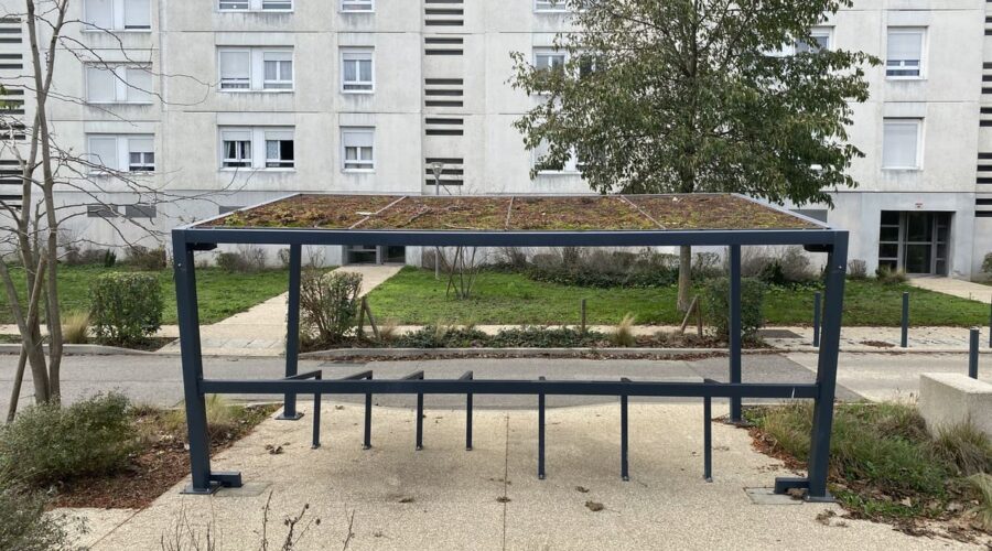 Où abriter un vélo en ville durant la pluie ?