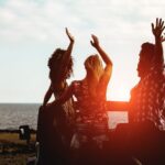 Location voiture Santorin – Explorez l’île en confort et liberté