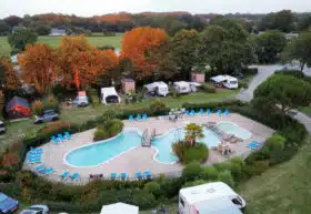 Vacances au Mont Saint-Michel : itinéraire idéal pour un séjour en camping