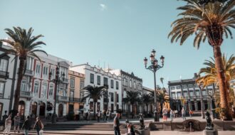 Santa Cruz de Tenerife en famille : culture, plages et nature
